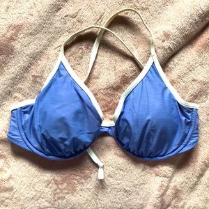 Body Glove D cup top